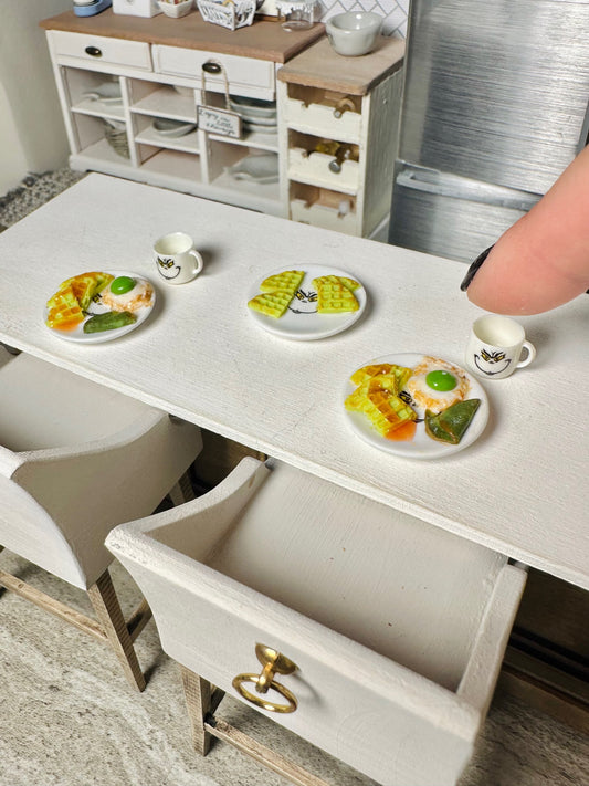 1:12 Scale Dollhouse Green Eggs and Ham for Two image 1