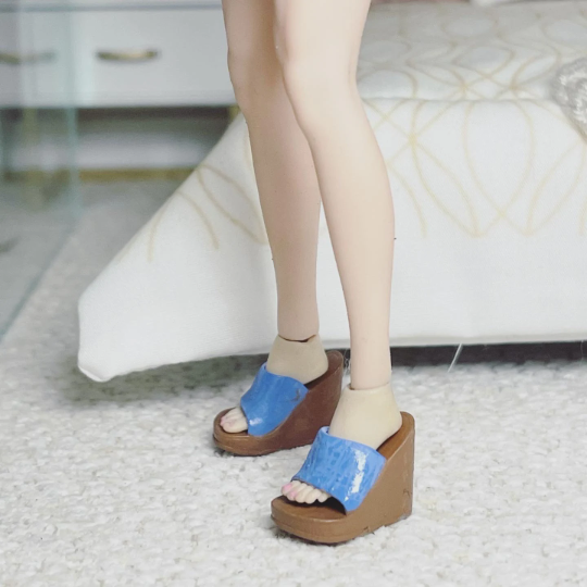 DIY Wedge Sandals for Phicen doll image 2