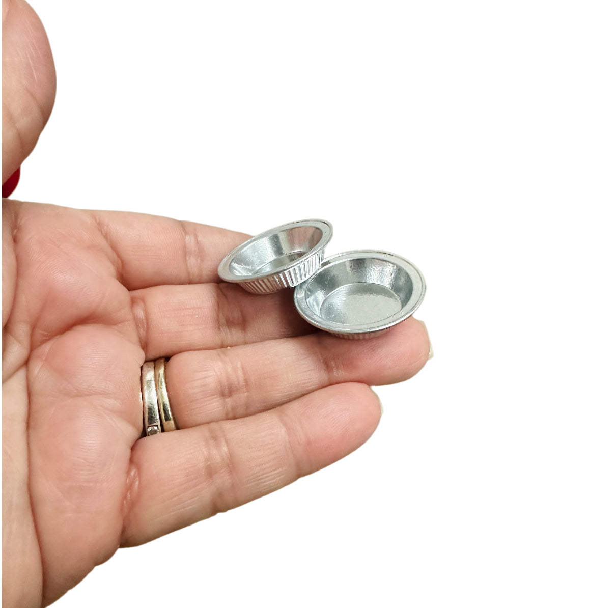 1:12 Scale Dollhouse Pie Pans image 0