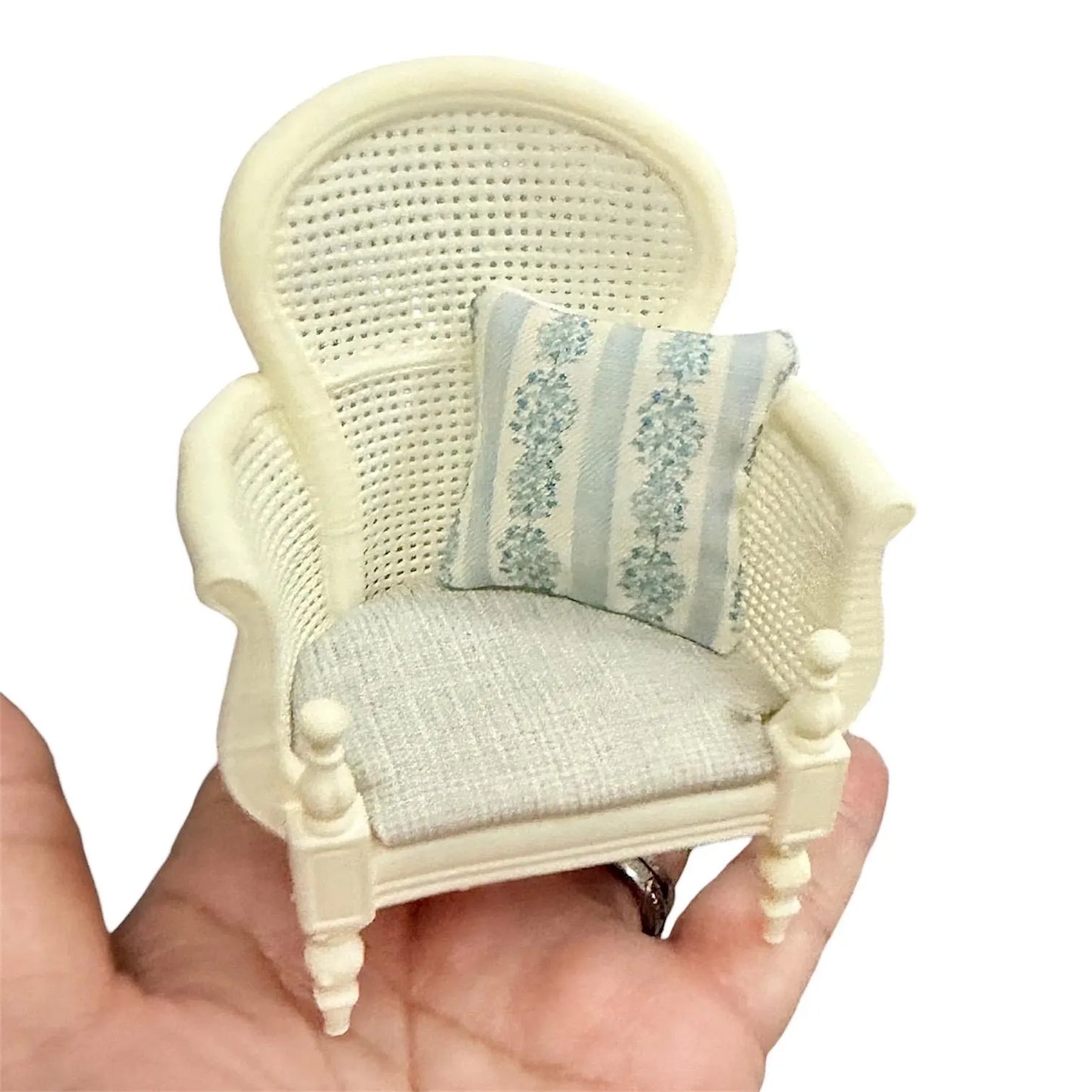 1:12 Scale Dollhouse Cottage style Hampton Rattan Chair with Pillow