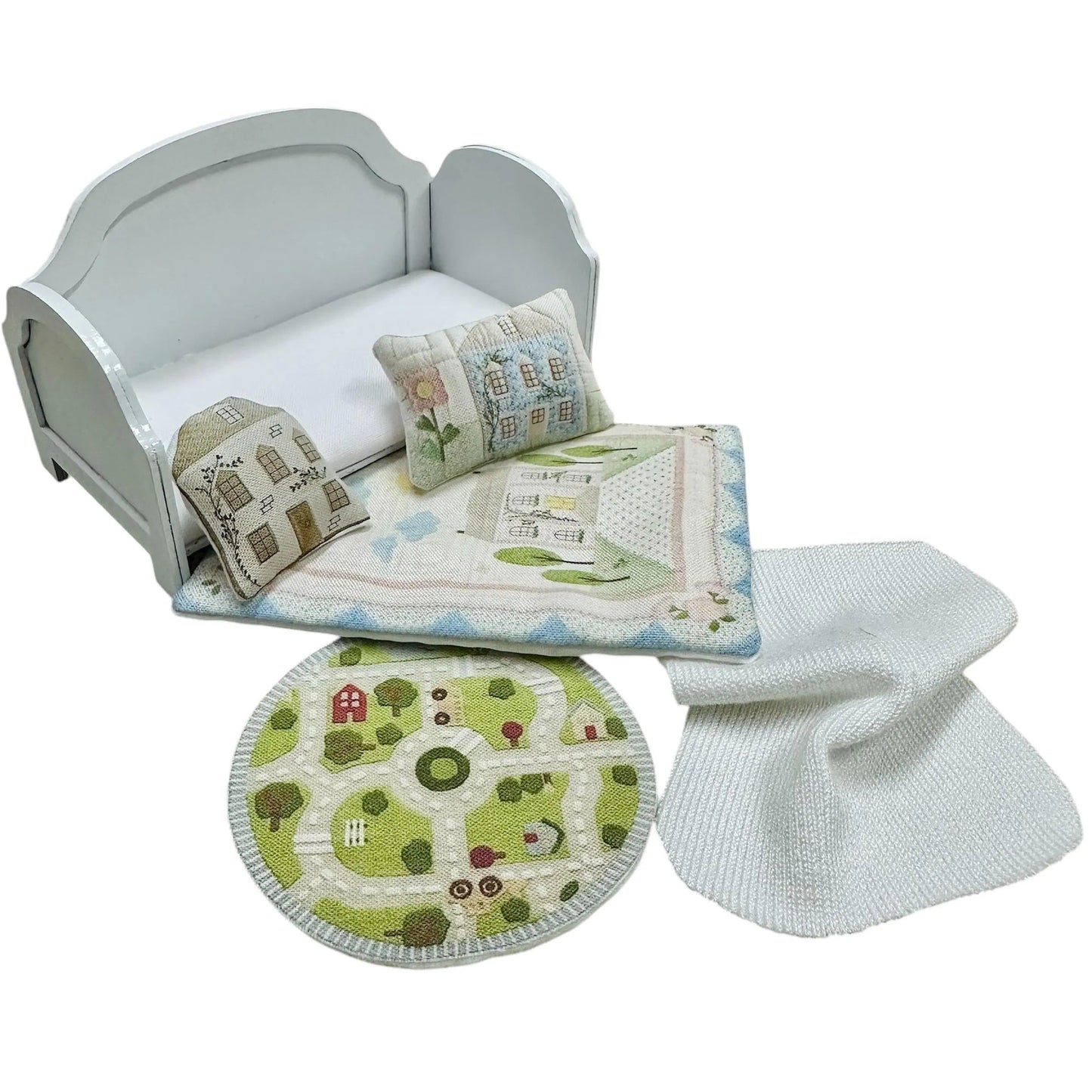 1:12 Scale Miniature Dollhouse Daybed with Bedding Set