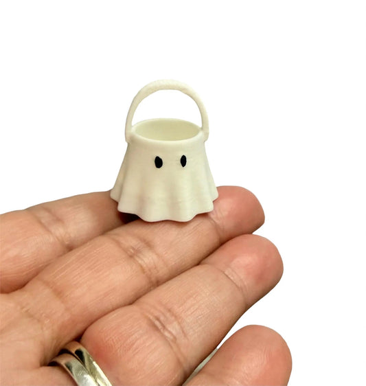 1:12 Scale Dollhouse Ghost Halloween Bucket