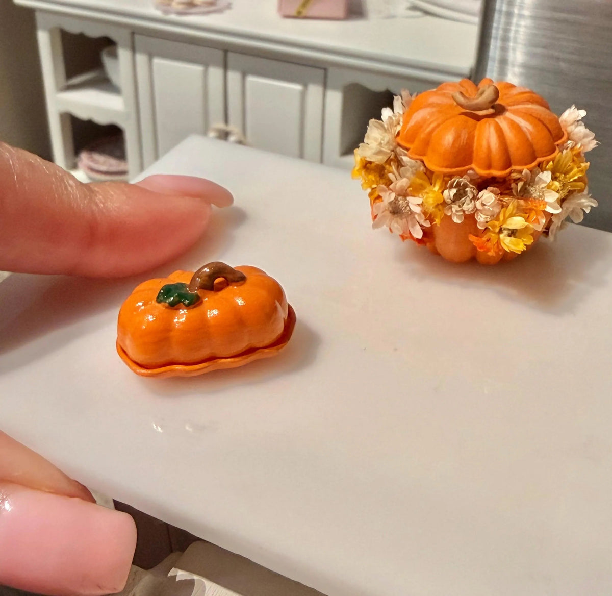 1:12 Scale Miniature Pumpkin Butter Dish for Dollhouse