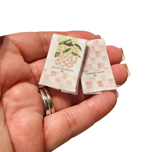 1:12 Scale Miniature Pink Dollhouse Kitchen Towel Set 2 pc