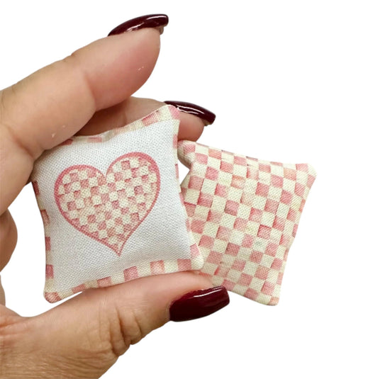 1:12 Scale Pink Heart Pillow Set 2pc