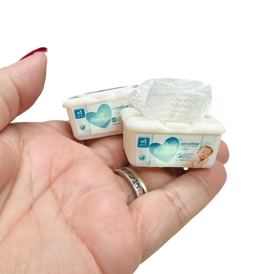 1:6 Scale Miniature Dollhouse Wipes Set