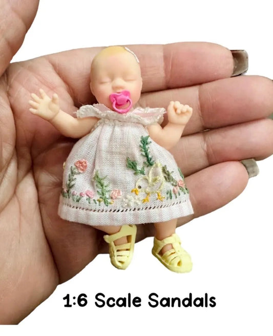 1:6 Scale Yellow Sandals For Mini Silicone doll