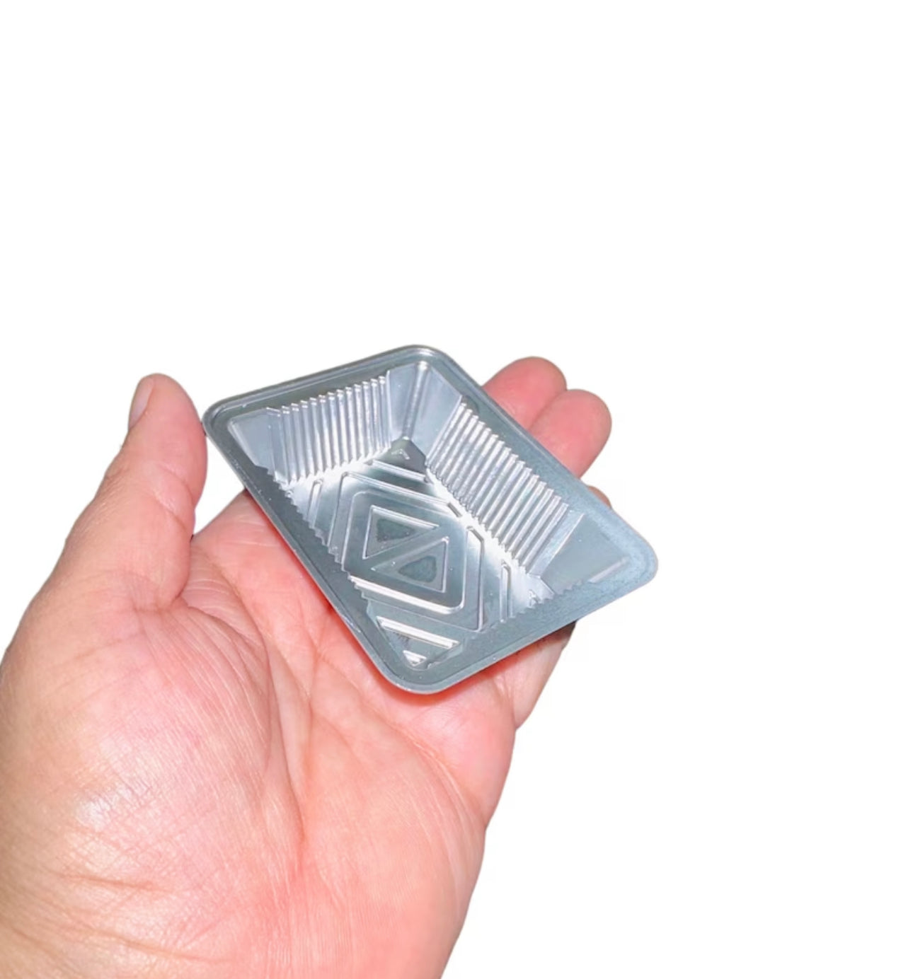 1:6 scale Foil Pan for dollhouse décor image 0