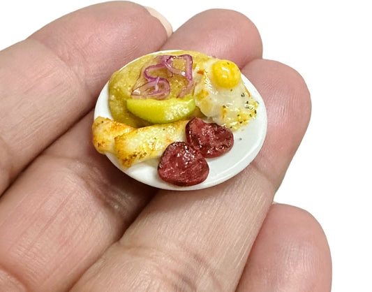 1:12 Scale Latin Food Mangu , Egg, fried cheese and Avocado for dollhouse image 1