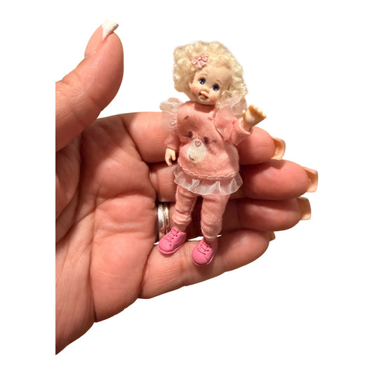 1:12  Scale OOAK Karen Tadman doll