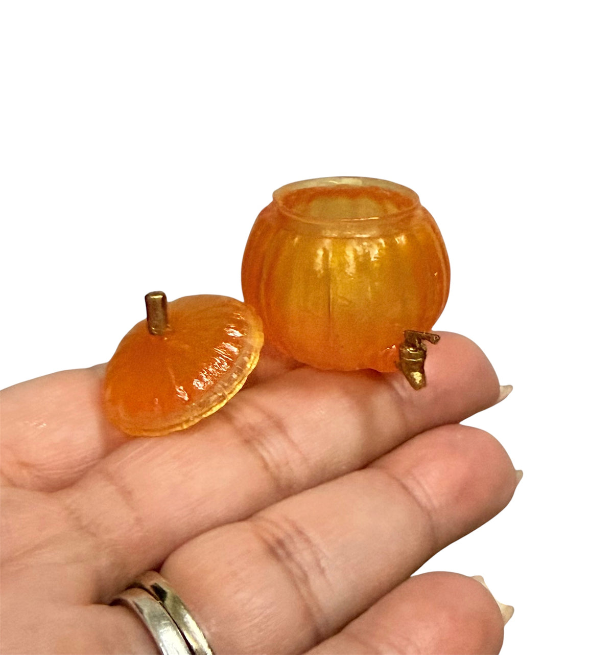1:12 Scale Miniature Pumpkin Drink Dispenser for Dollhouse