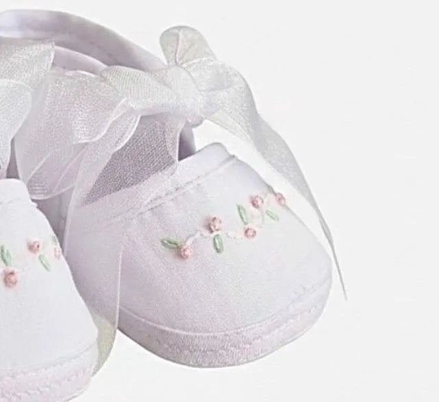 Size 0 Newborn Embroidered rosebud Organza Bow Shoes Booties