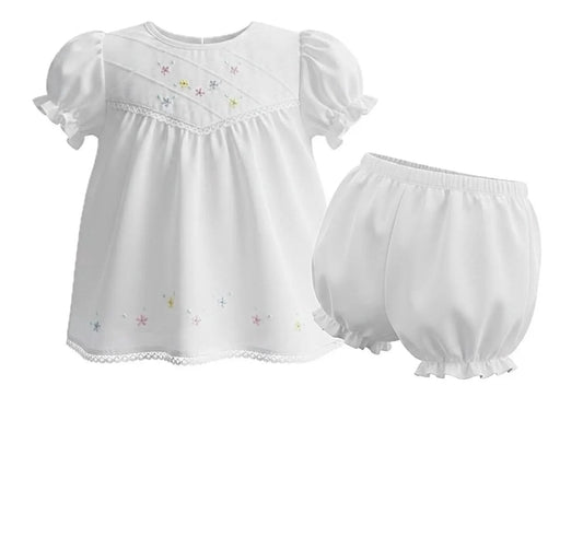 Size Newborn   Embroidered Sweet Flower Dress Set