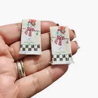1:12 Scale Snowman Kitchen Towels for dollhouse décor