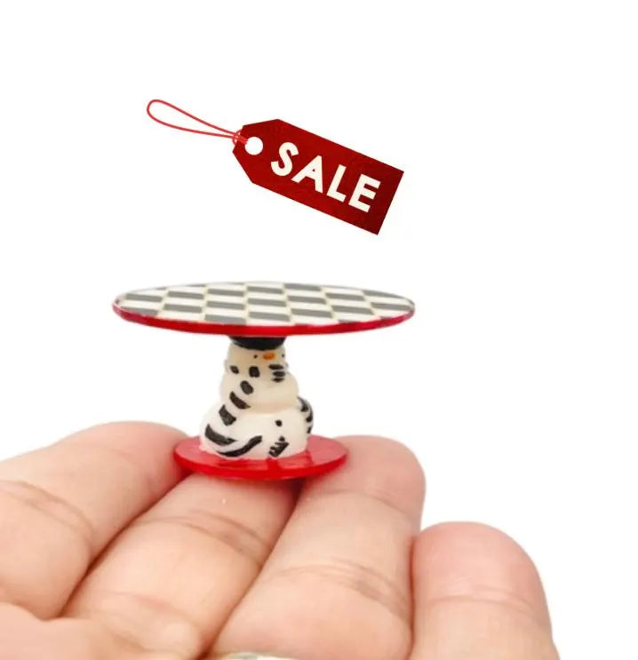 1:12 Scale Miniature Snowman Cake Stand for dollhouse décor